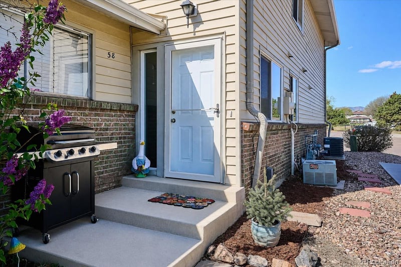 3354 Flower St #58, Lakewood, CO 80227
