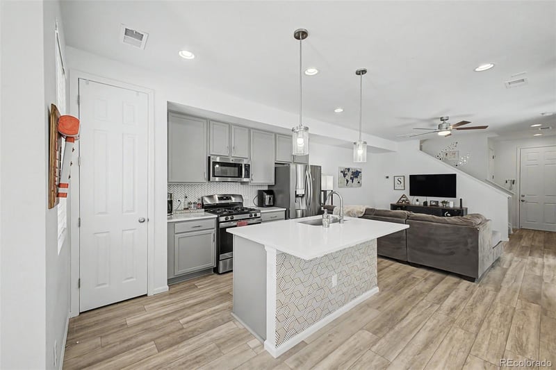 17069 Exposition Dr, Aurora, CO 80017