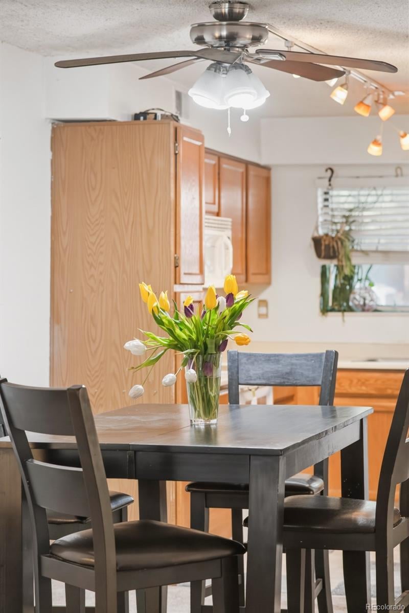 318 Wright St #104, Lakewood, CO 80228