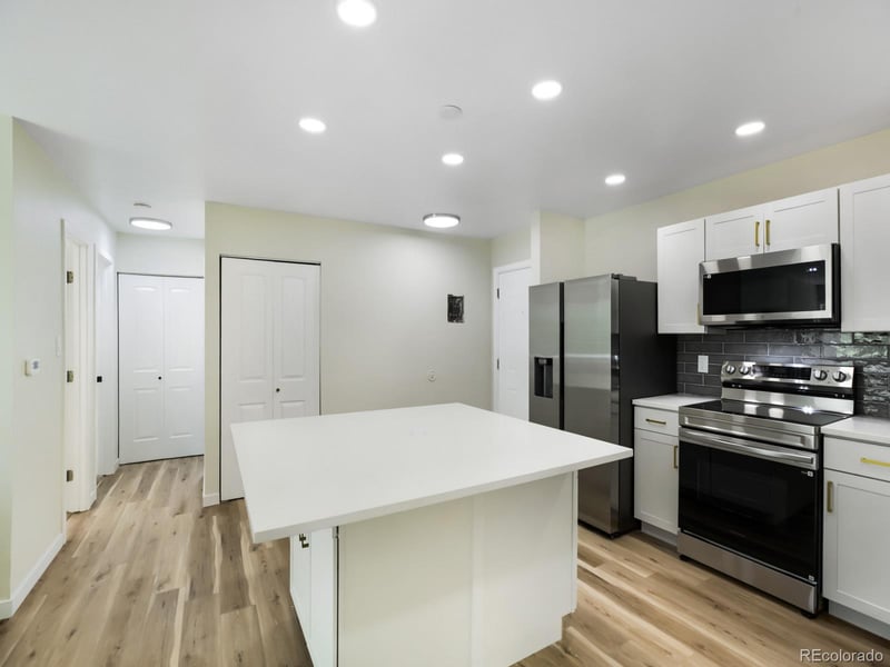 8330 Zuni St #223, Denver, CO 80221