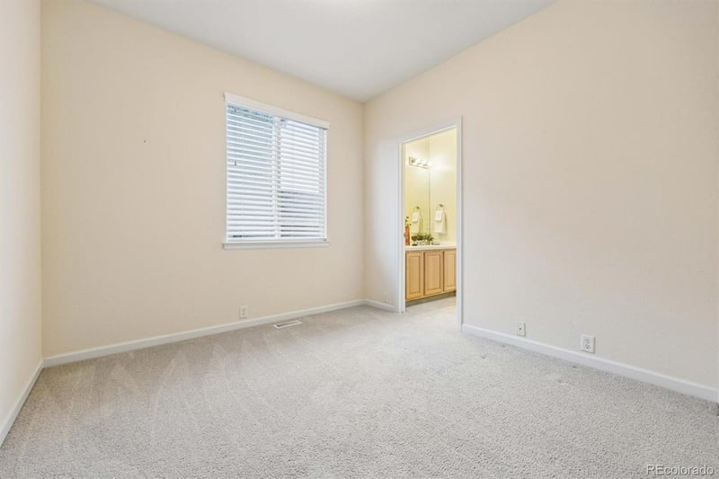 1360 Peninsula Cir, Castle Rock, CO 80104