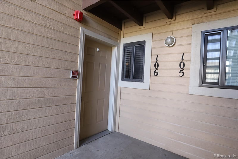 15594 Arizona Ave #106, Aurora, CO 80017