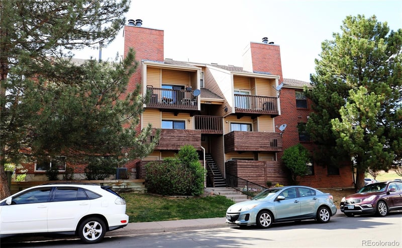 15594 Arizona Ave #106, Aurora, CO 80017
