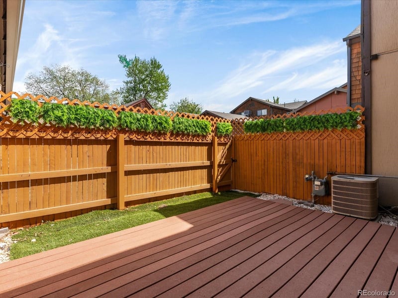 1284 Crystal Way, Aurora, CO 80012