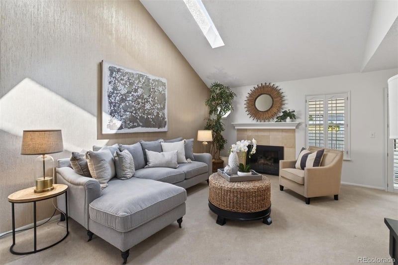 2558 Vaughn Way #D, Aurora, CO 80014