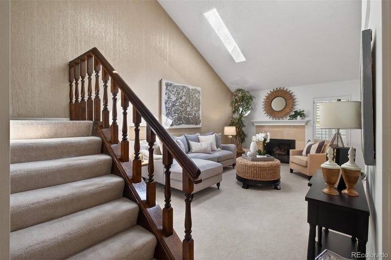 2558 Vaughn Way #D, Aurora, CO 80014