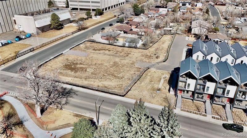 5220 Zuni St, Denver, CO 80221