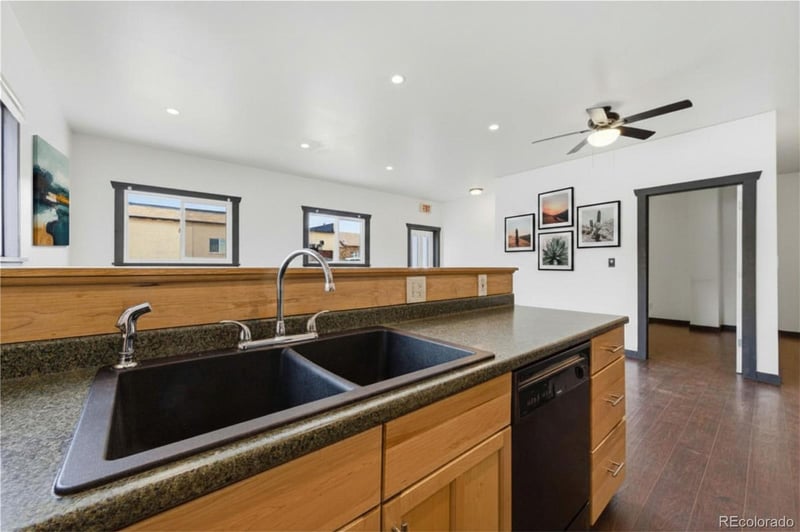 601 Chestnut St, Leadville, CO 80461