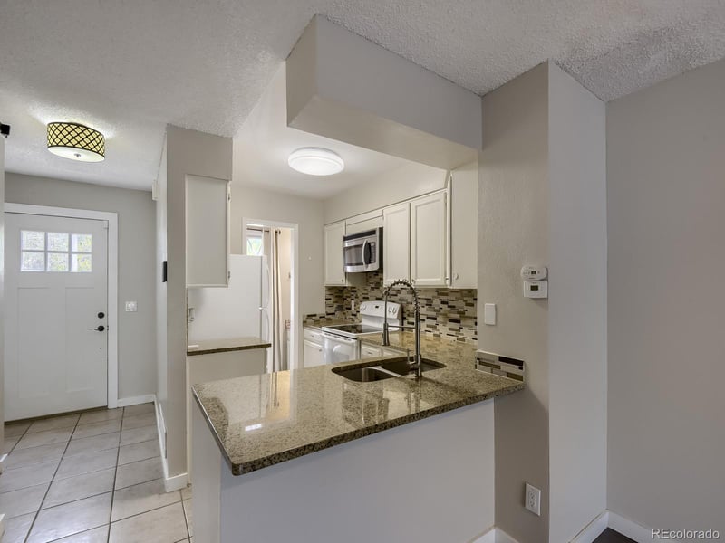 1228 Idalia St, Aurora, CO 80017