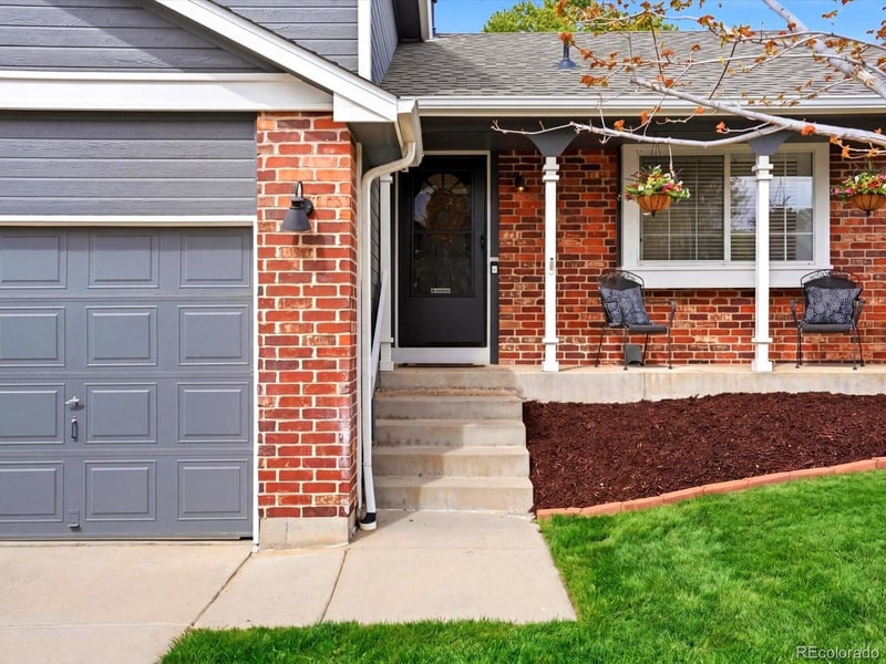 5407 Xenon St, Littleton, CO 80127