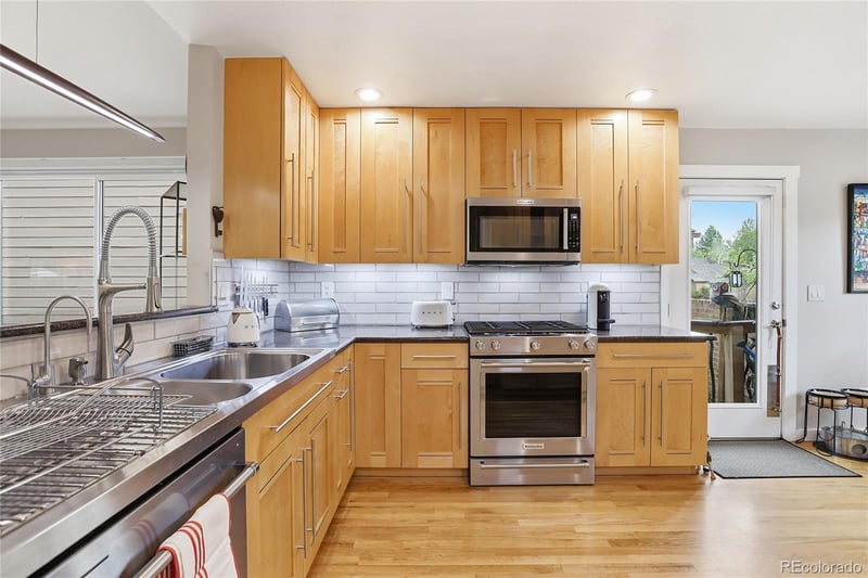 7900 Dartmouth Ave #60, Denver, CO 80231