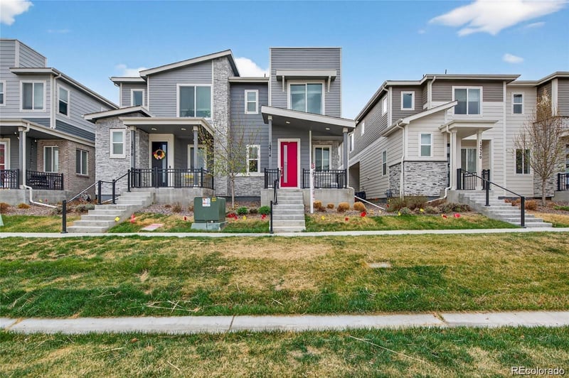 12314 Hayloft Ln, Thornton, CO 80241