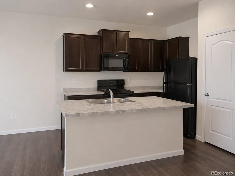 1209 Bistre St, Longmont, CO 80501