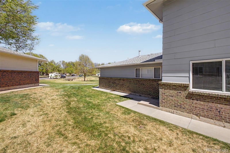 7309 Hampden Ave #203, Lakewood, CO 80227