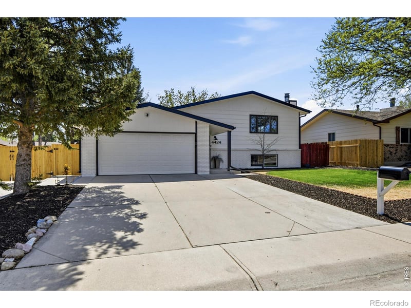 4424 2nd St, Greeley, CO 80634