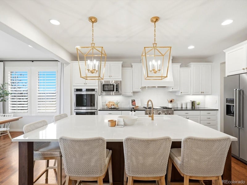 10718 Skydance Dr, Highlands Ranch, CO 80126