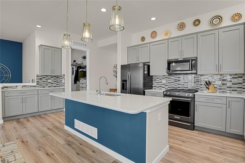 6398 Lochside Vw, Colorado Springs, CO 80927