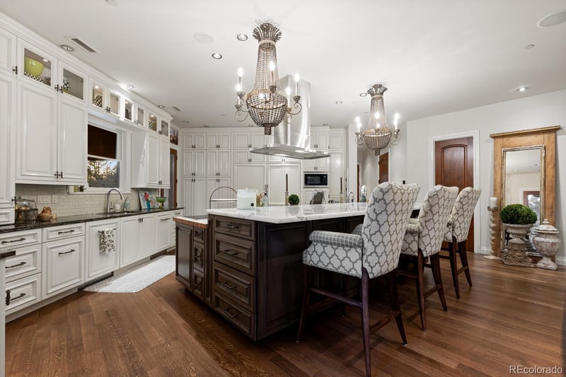 982 Preston Ct, Castle Rock, CO 80108