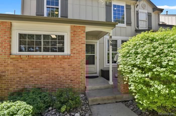 858 Granby Cir, Aurora, CO 80012