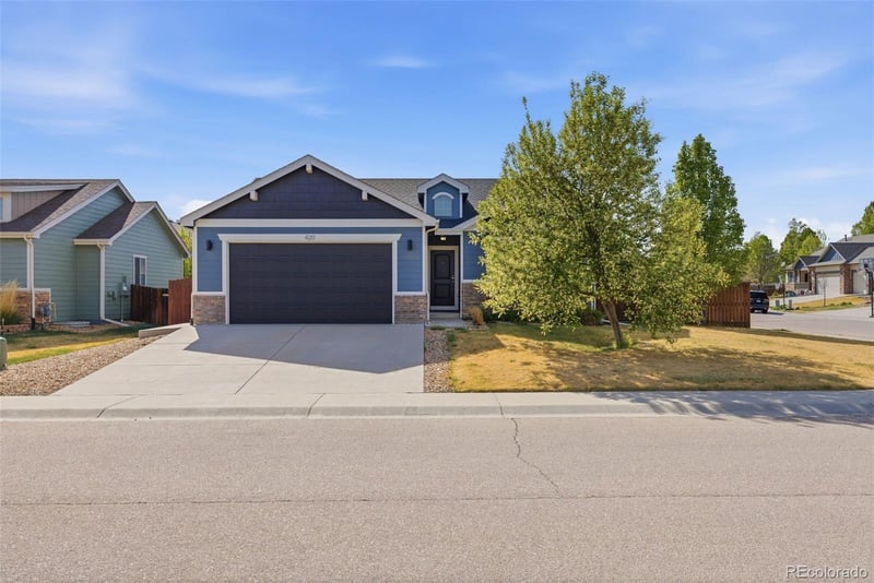 420 Pioneer Ln, Johnstown, CO 80534