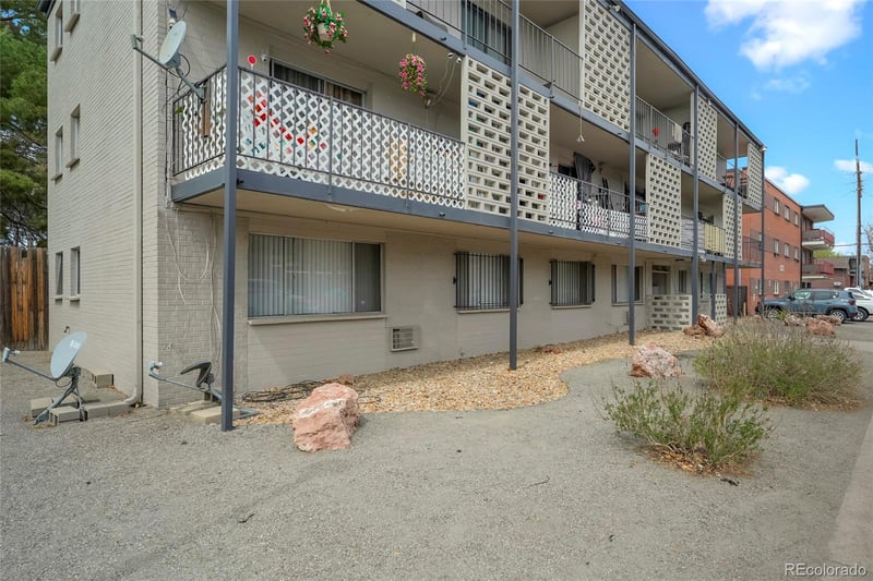 1351 Xenia St, Denver, CO 80220