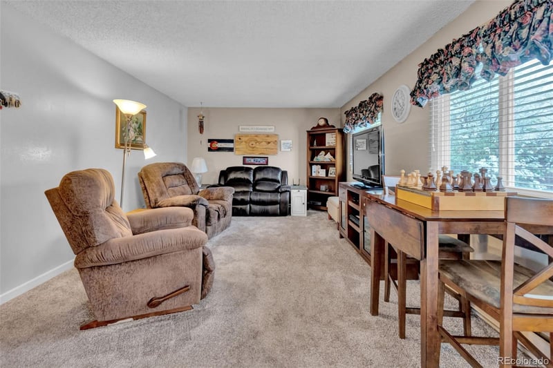 17835 Kansas Pl, Aurora, CO 80017