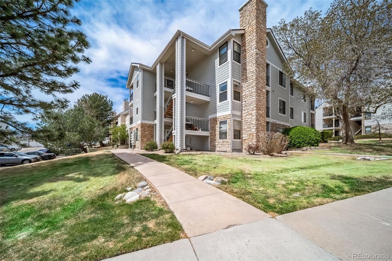 6765 Field St #7-711, Littleton, CO 80128