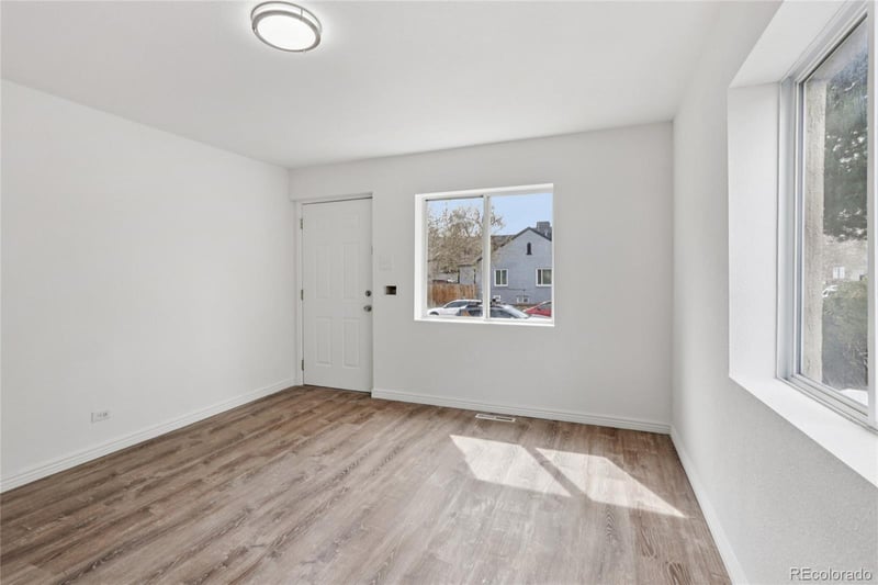 3089 18th Ave, Denver, CO 80204