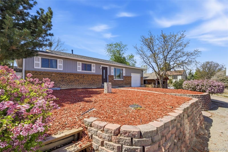 2131 Fairplay St, Aurora, CO 80011