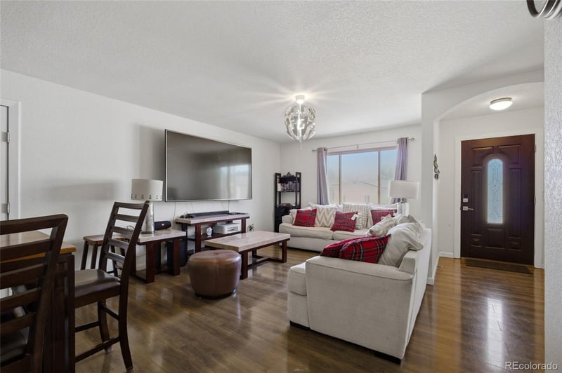 2131 Fairplay St, Aurora, CO 80011