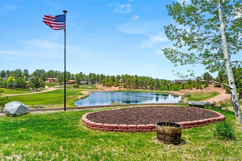 114 Lakewood Cir, Woodland Park, CO 80863