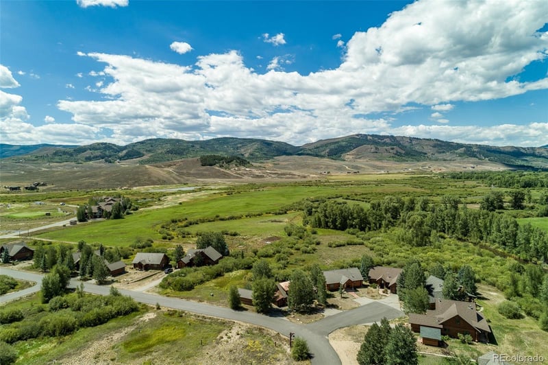 521 Pioneer Dr, Granby, CO 80446