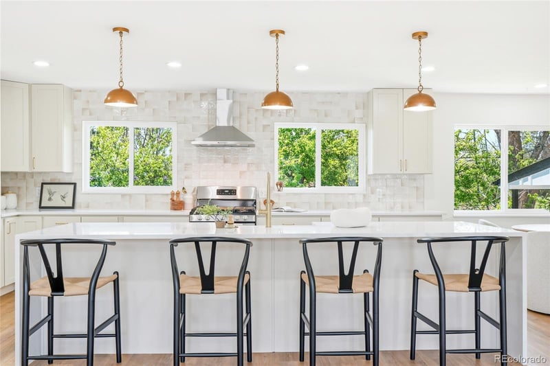 3057 Rosemary St, Denver, CO 80231