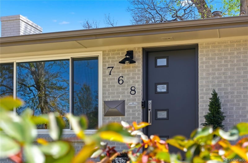 768 Valleyview Ave, Littleton, CO 80120