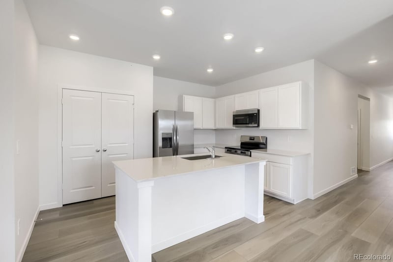 6186 Drum Pl, Loveland, CO 80538