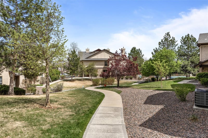 7453 Quail Cir #221, Littleton, CO 80127