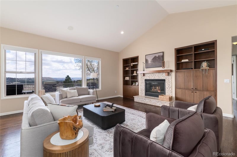 6250 Shavano Peak Way, Castle Rock, CO 80108