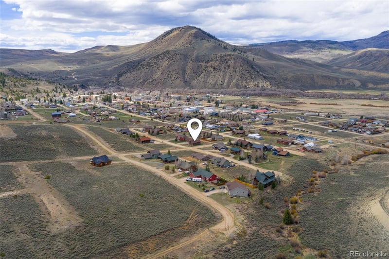 555 E Sumner Ave, Hot Sulphur Springs, CO 80451