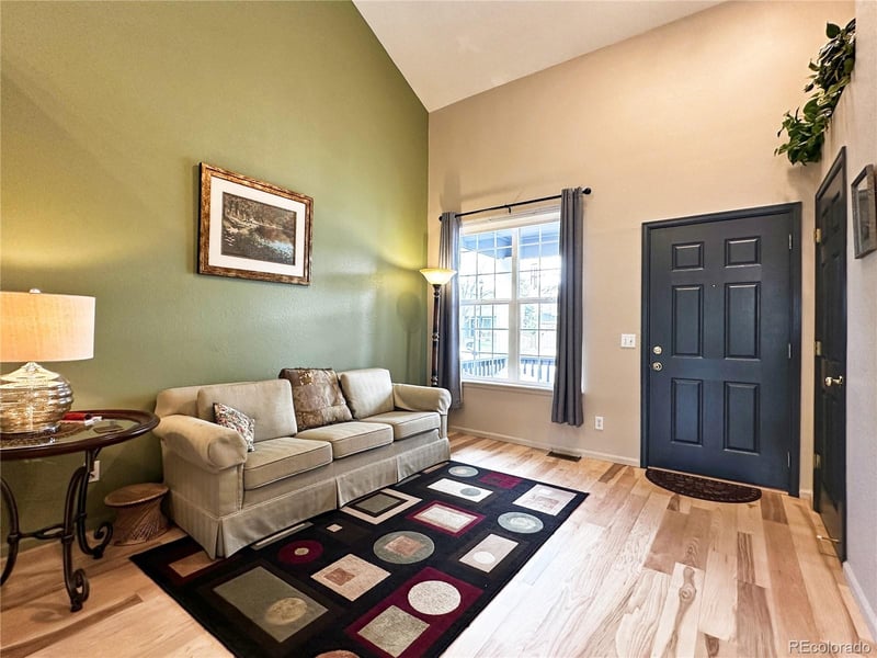 1089 Riddlewood Ln, Highlands Ranch, CO 80129