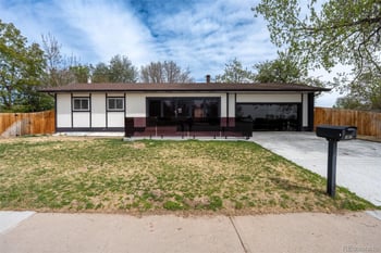 6735 2nd Ave, Lakewood, CO 80226