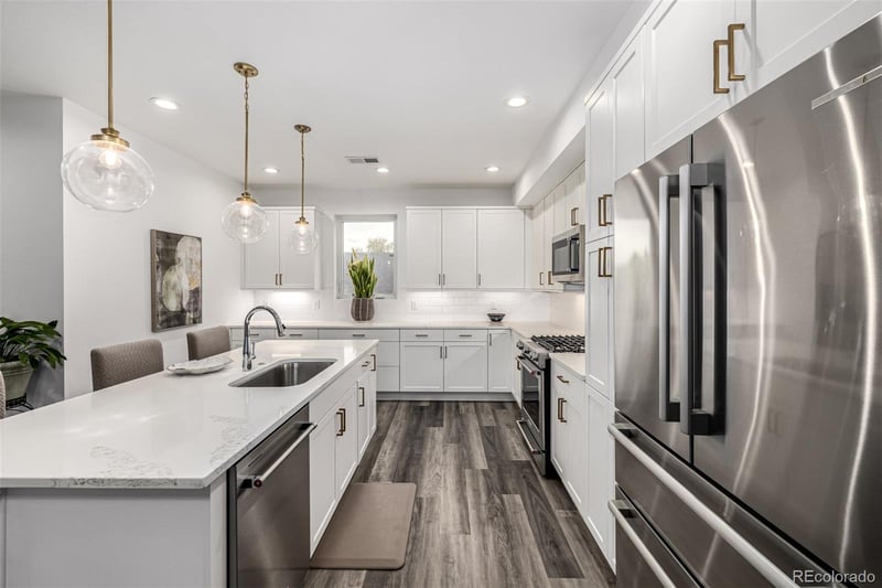 6820 Lowry Blvd, Denver, CO 80230