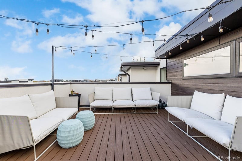 6820 Lowry Blvd, Denver, CO 80230