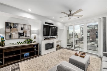 6820 Lowry Blvd, Denver, CO 80230