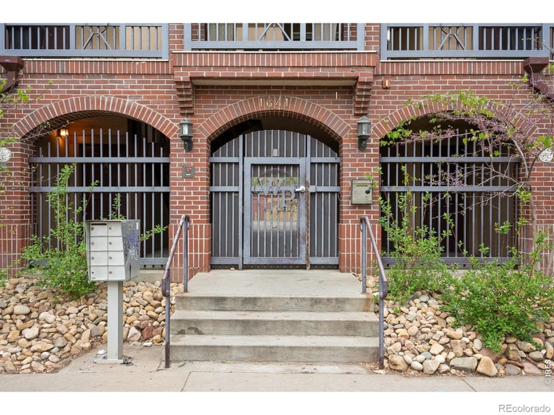 1641 Washington St #A, Denver, CO 80203