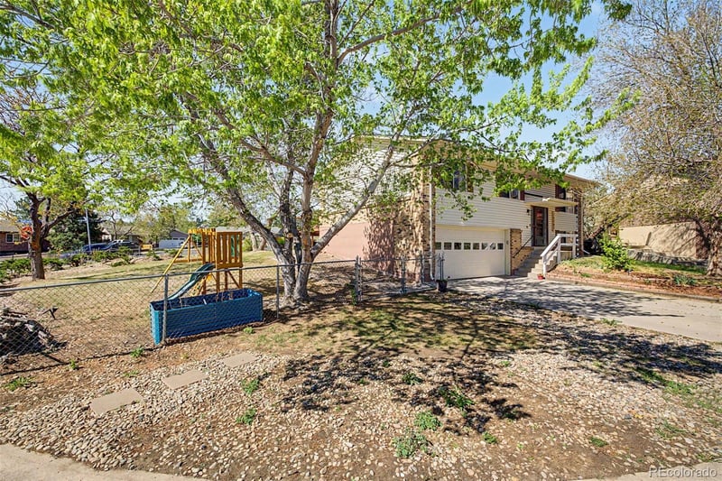 13797 Asbury Cir, Lakewood, CO 80228