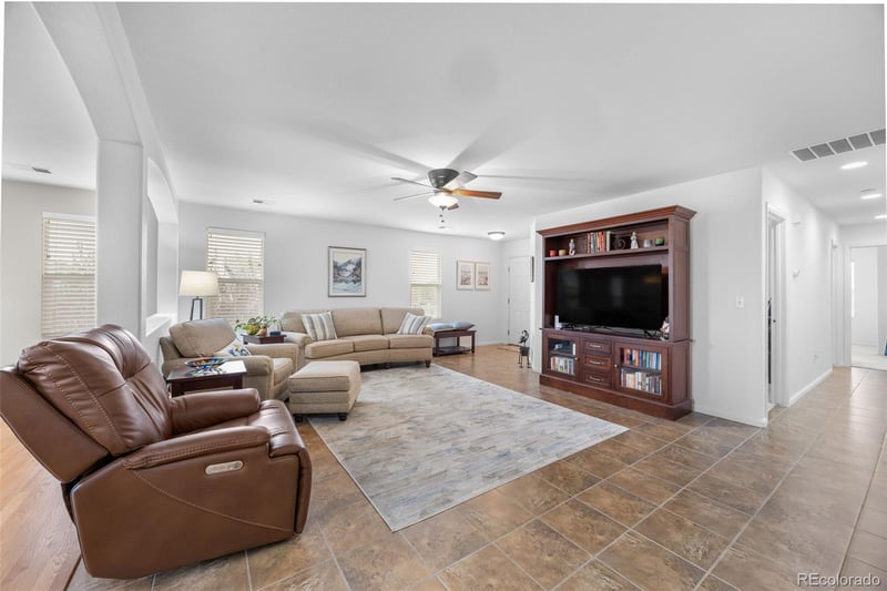 16174 105th Ave, Commerce City, CO 80022