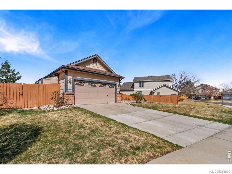 15731 64th Pl, Arvada, CO 80007