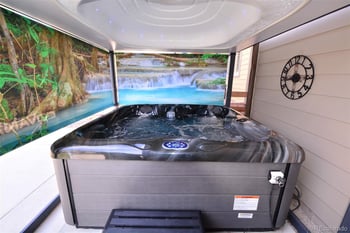 904 Deschutes Dr, Colorado Springs, CO 80921