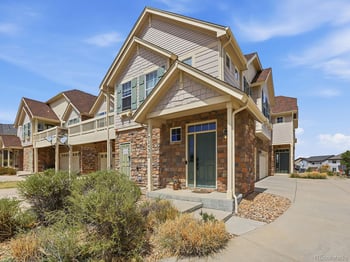 7243 Millbrook Ct #E, Aurora, CO 80016