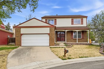 479 Kingston Cir, Aurora, CO 80012